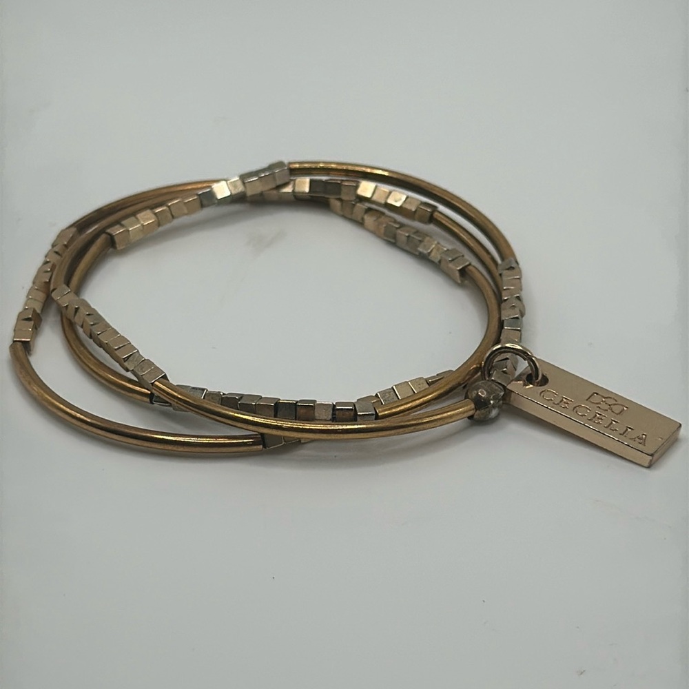Gold Triple Wrap stretchy fashion bracelet